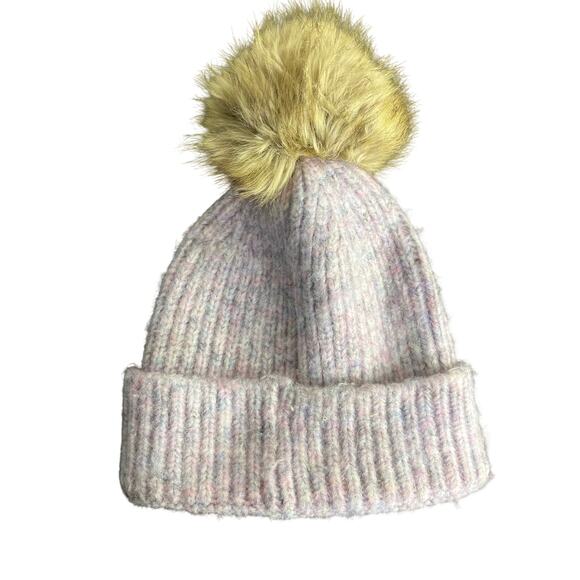 C.C Winter Soft Knit Hat Womens OS Light Purple Pink Beanie Faux Fur Pom Pom - Picture 3 of 6